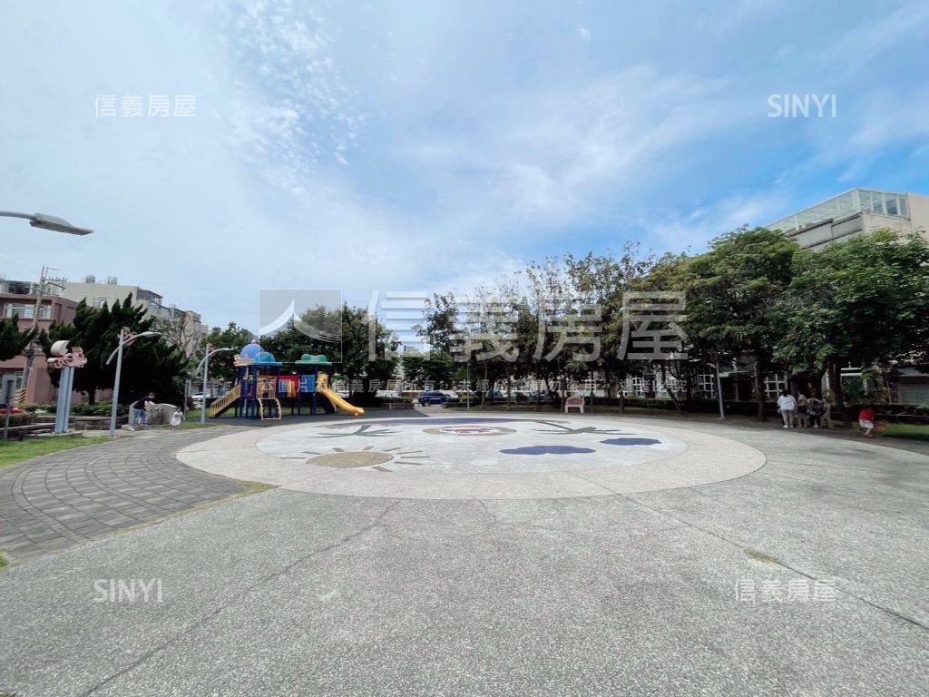 嘉濱邊間透天有車位房屋室內格局與周邊環境