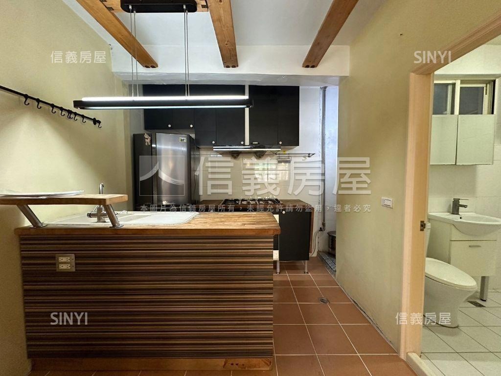 低總價近愛買｜溫馨美居房屋室內格局與周邊環境