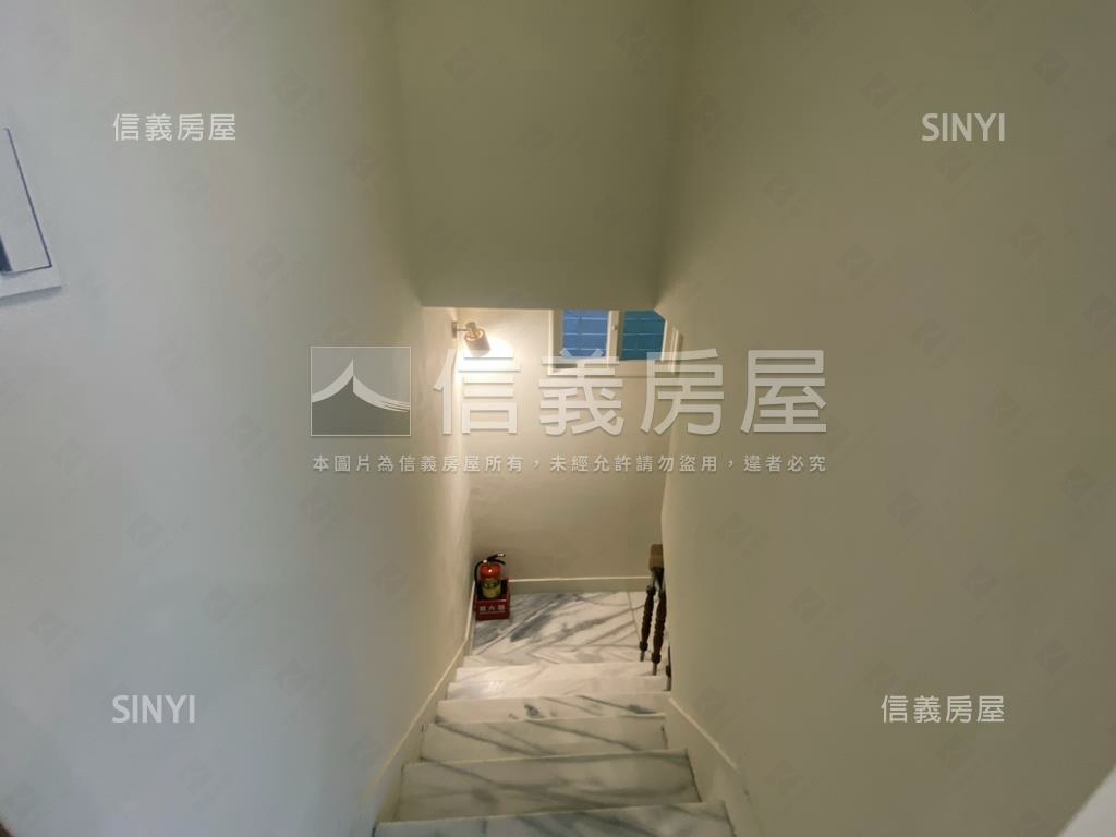 府城歷史街區獨院洋房房屋室內格局與周邊環境