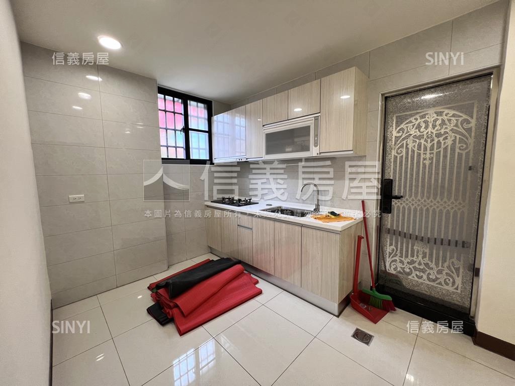 瑞祥高中旁質感三房房屋室內格局與周邊環境