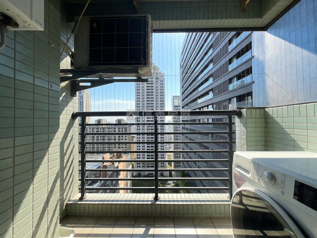 正七期－兩房平車高樓視野房屋室內格局與周邊環境