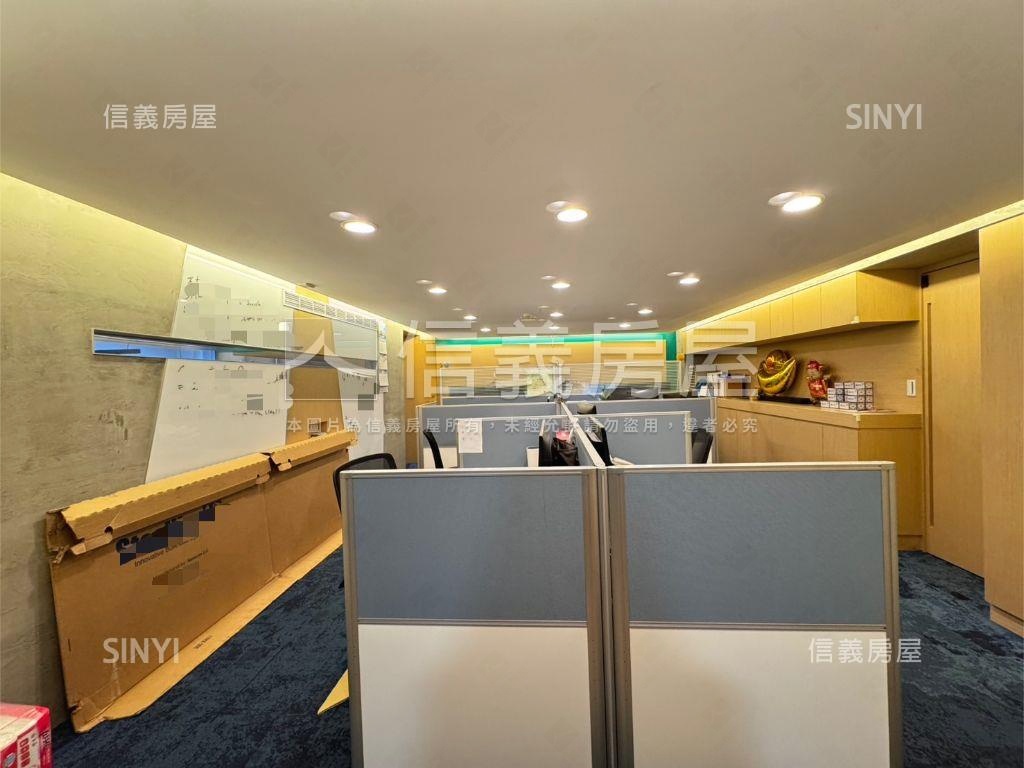 春暉金龍整層商辦房屋室內格局與周邊環境