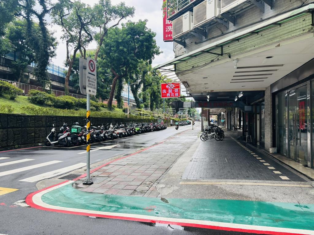 中山國小站高樓三房房屋室內格局與周邊環境