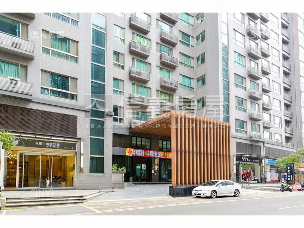 竹城新宿四房車位房屋室內格局與周邊環境