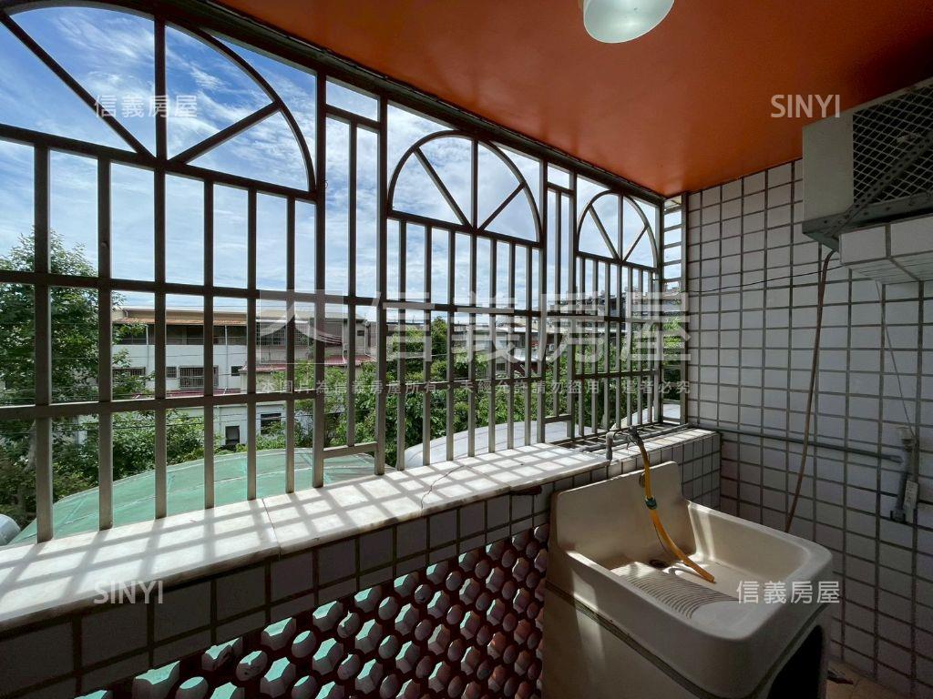 中興新村★文昌旺宅美透天房屋室內格局與周邊環境