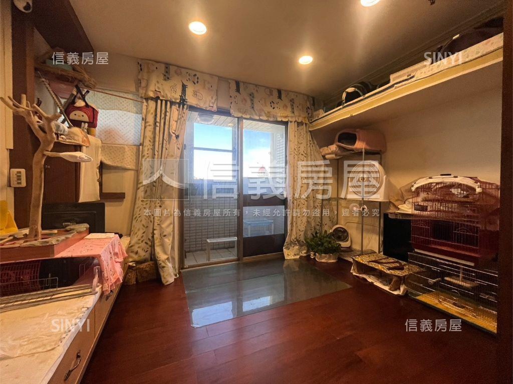 ✦永華路✦邊間畫時代３房房屋室內格局與周邊環境
