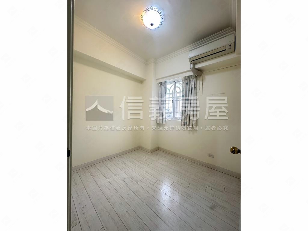 第一站三面採光捷運宅房屋室內格局與周邊環境