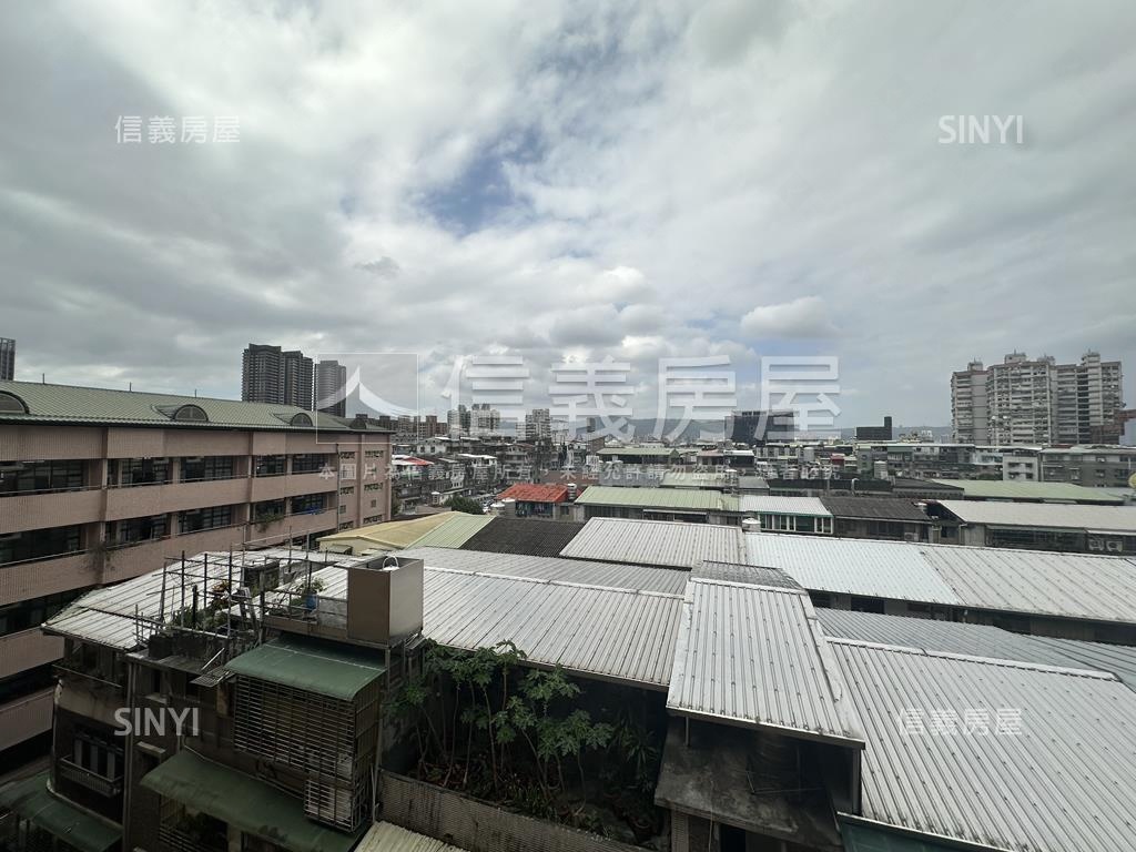 第一站三面採光捷運宅房屋室內格局與周邊環境