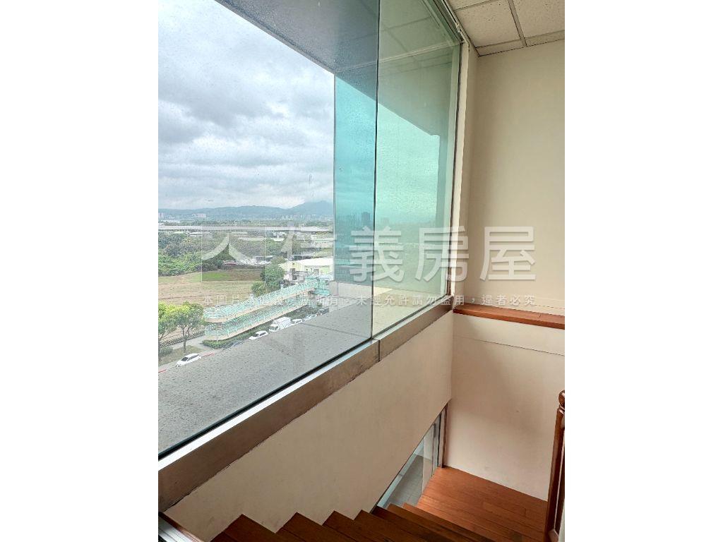 北士科明亮帷幕辦公房屋室內格局與周邊環境
