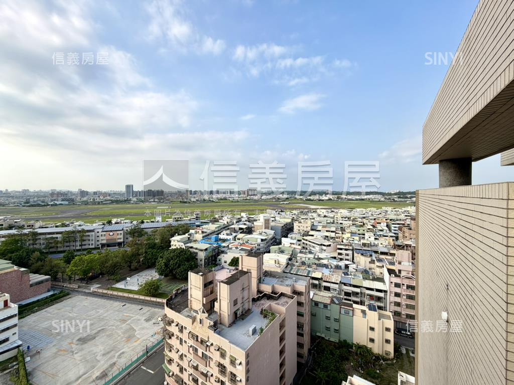 邊間採光質感大四房車位房屋室內格局與周邊環境