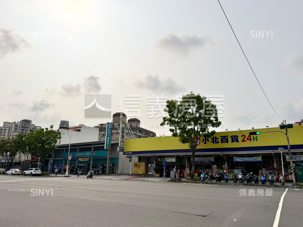 邊間採光質感大四房車位房屋室內格局與周邊環境