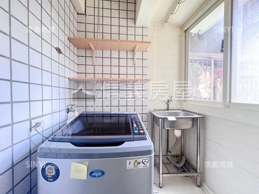 新接專任～捷運旁電梯三房房屋室內格局與周邊環境