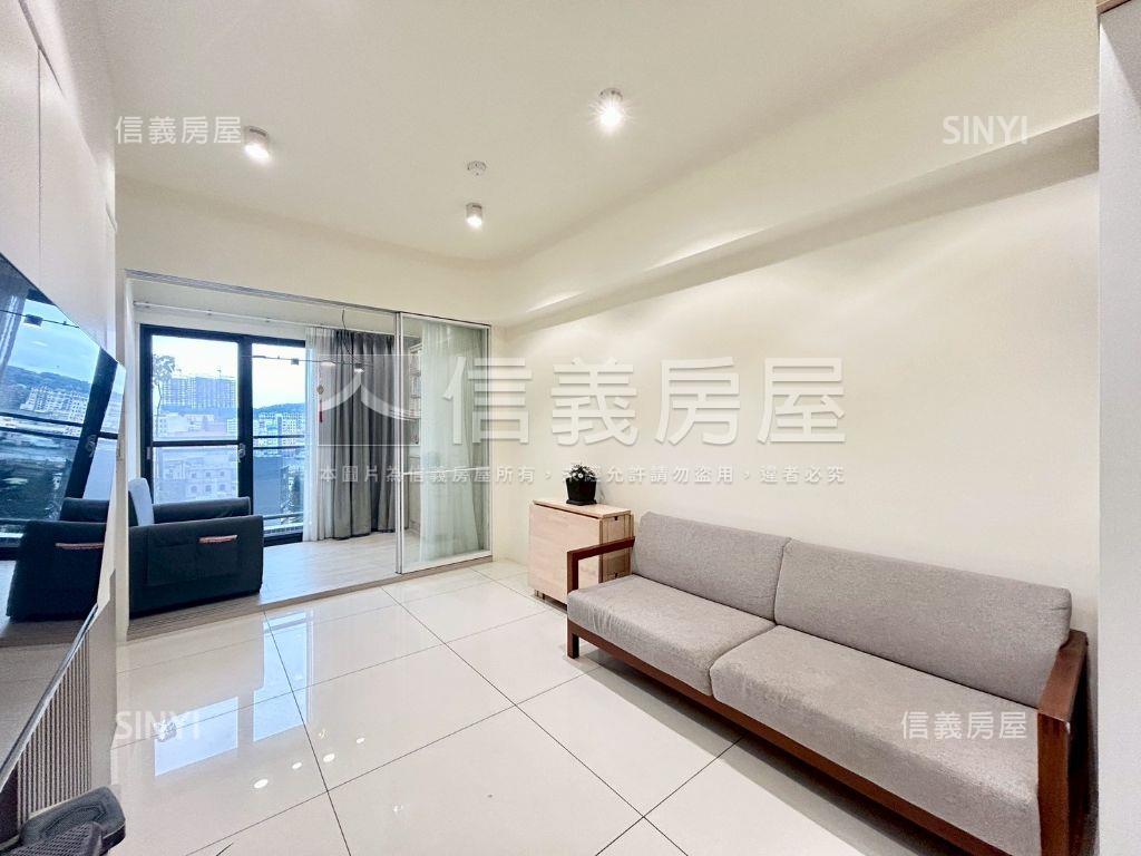 市區輕屋齡面公園視野兩房房屋室內格局與周邊環境