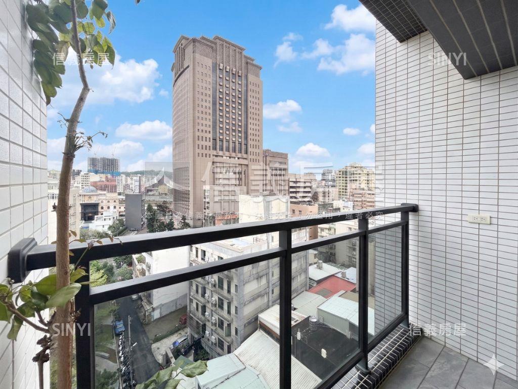 市區輕屋齡面公園視野兩房房屋室內格局與周邊環境