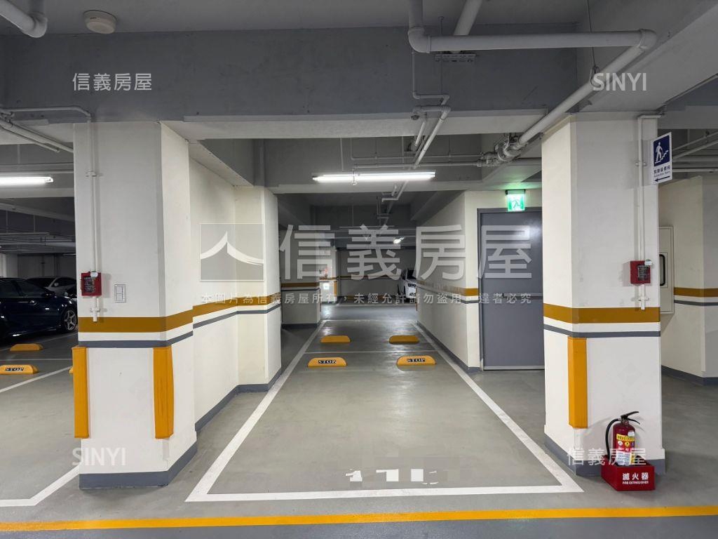 微笑城市高樓兩房平面車位房屋室內格局與周邊環境