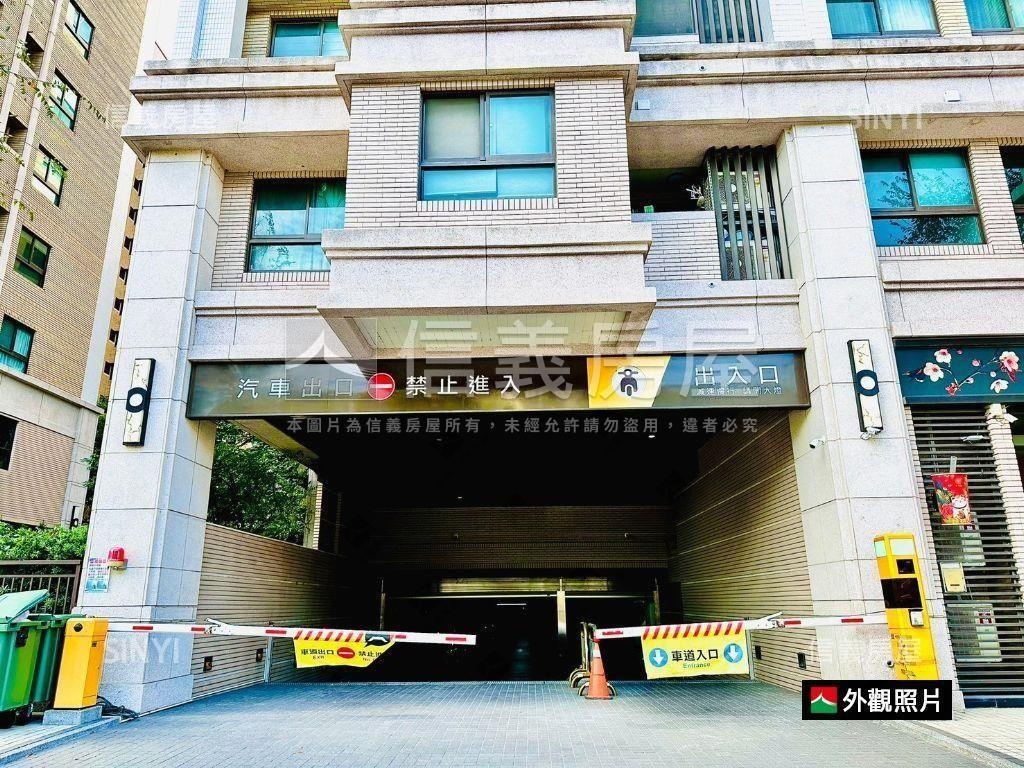 微笑城市高樓兩房平面車位房屋室內格局與周邊環境