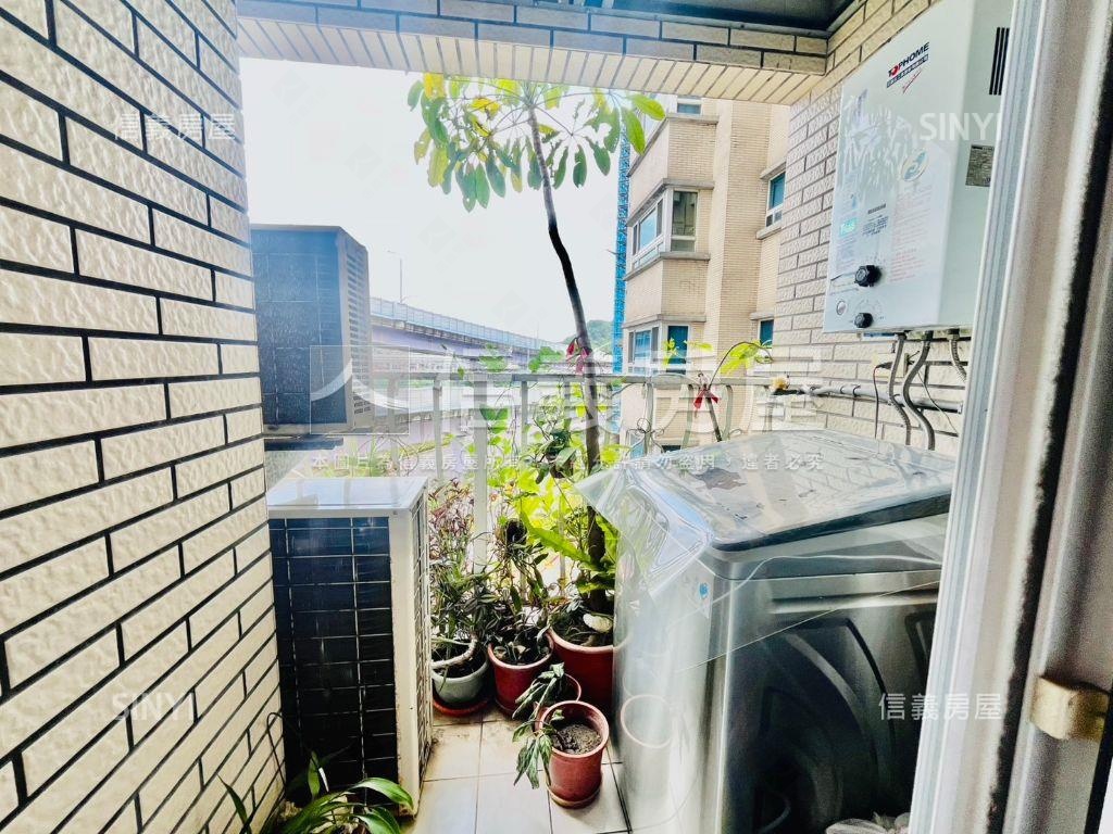 專營近十四張湯泉２房車位房屋室內格局與周邊環境