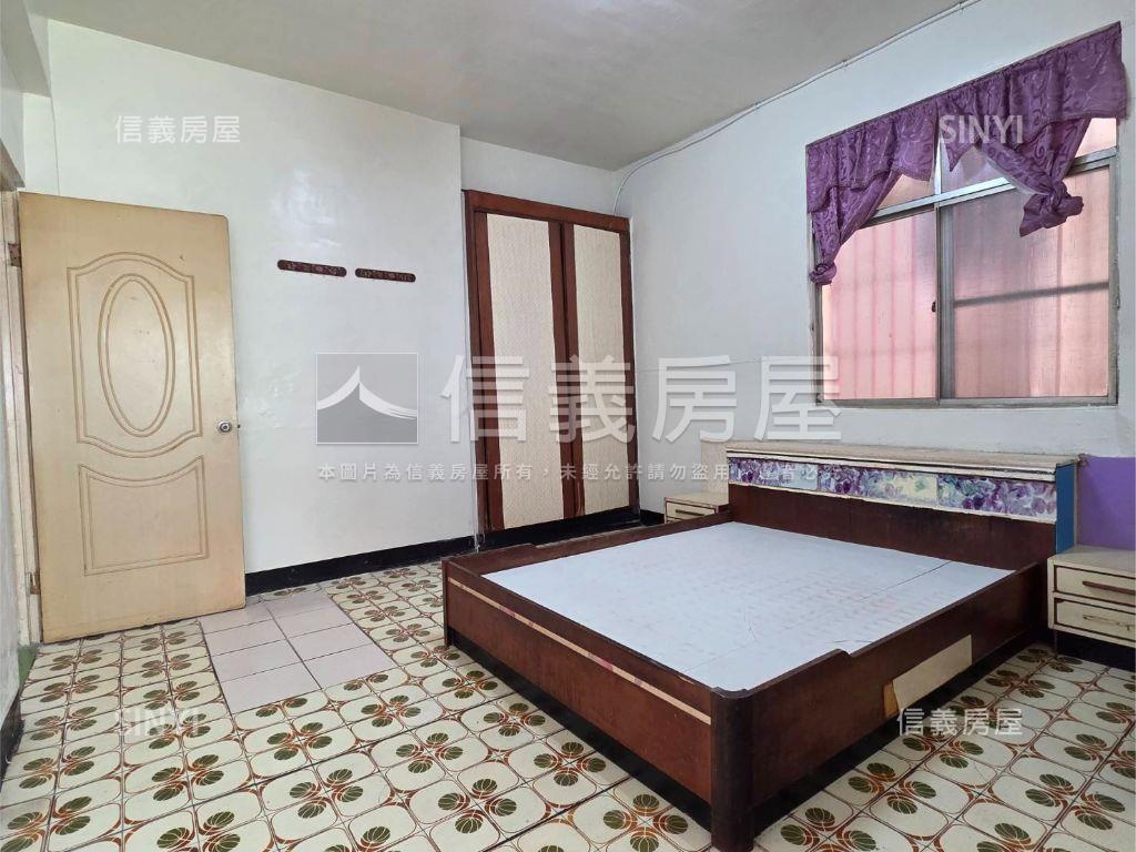 五甲商圈近捷運機能美宅房屋室內格局與周邊環境