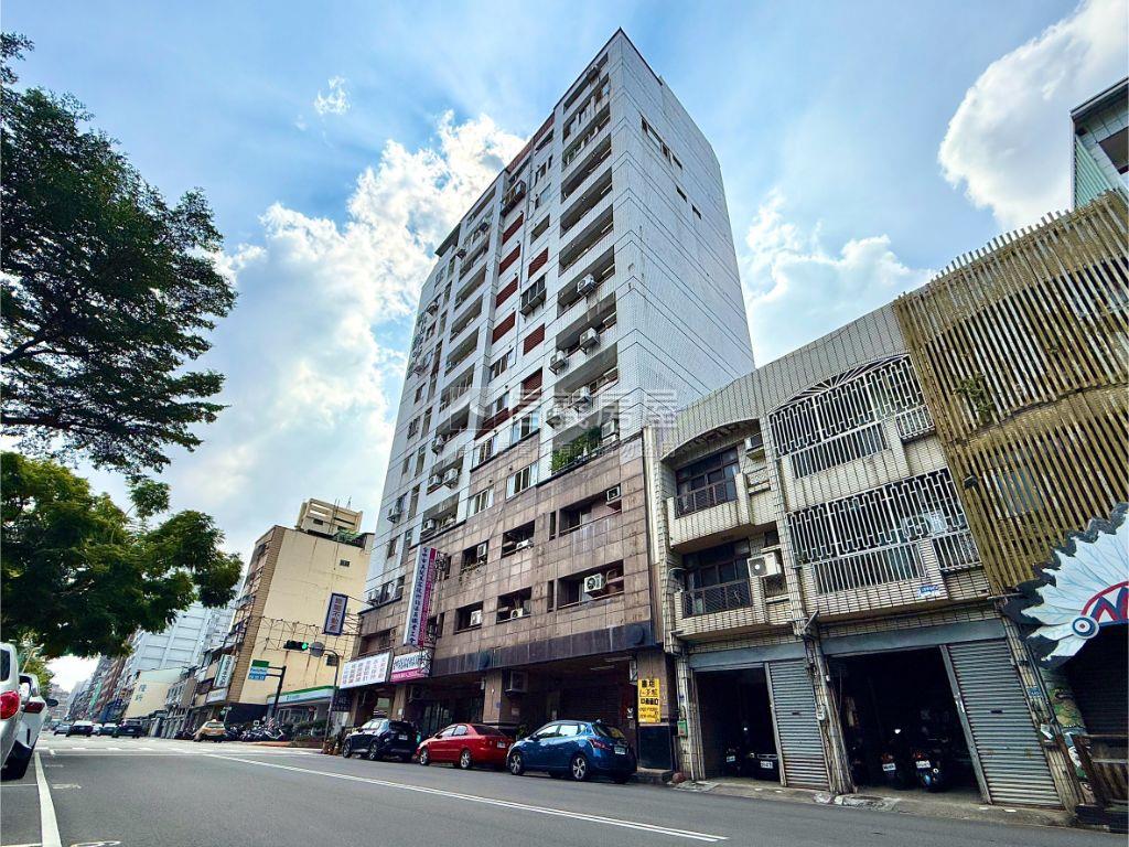 太原路大面寬金店面房屋室內格局與周邊環境