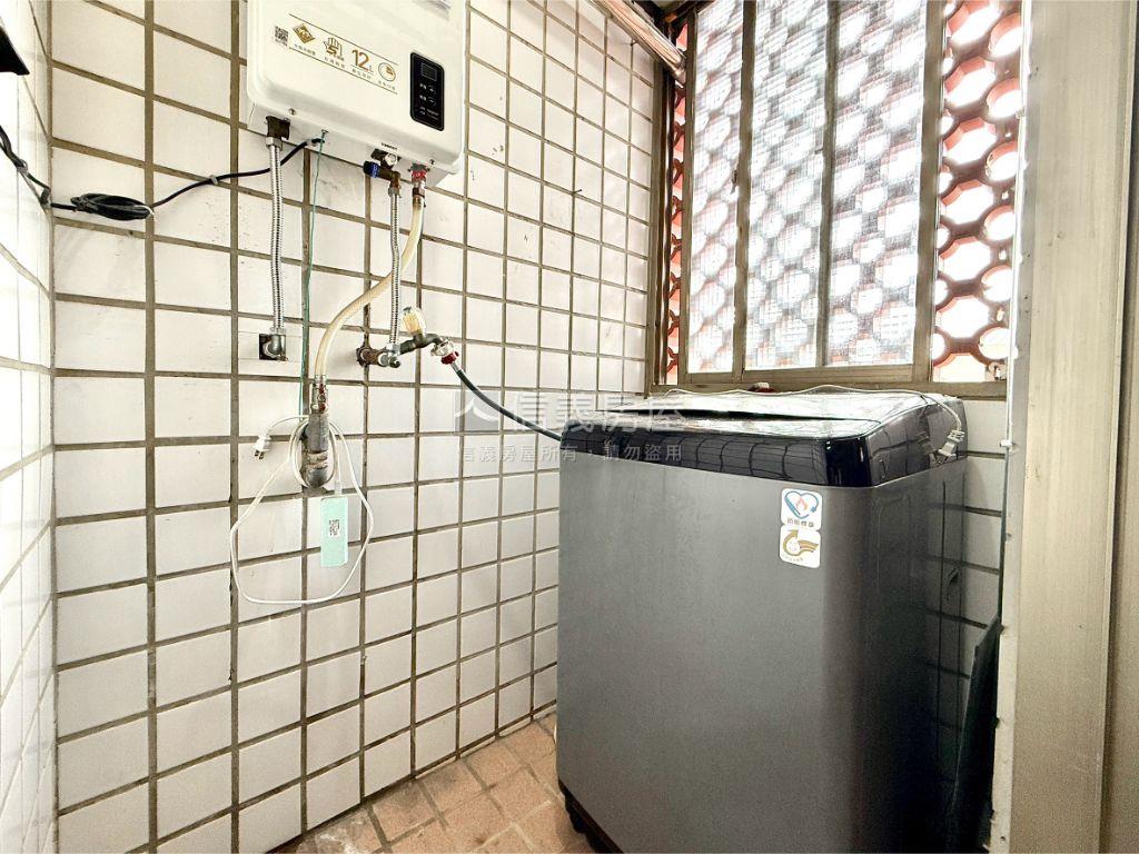 太原路大面寬金店面房屋室內格局與周邊環境