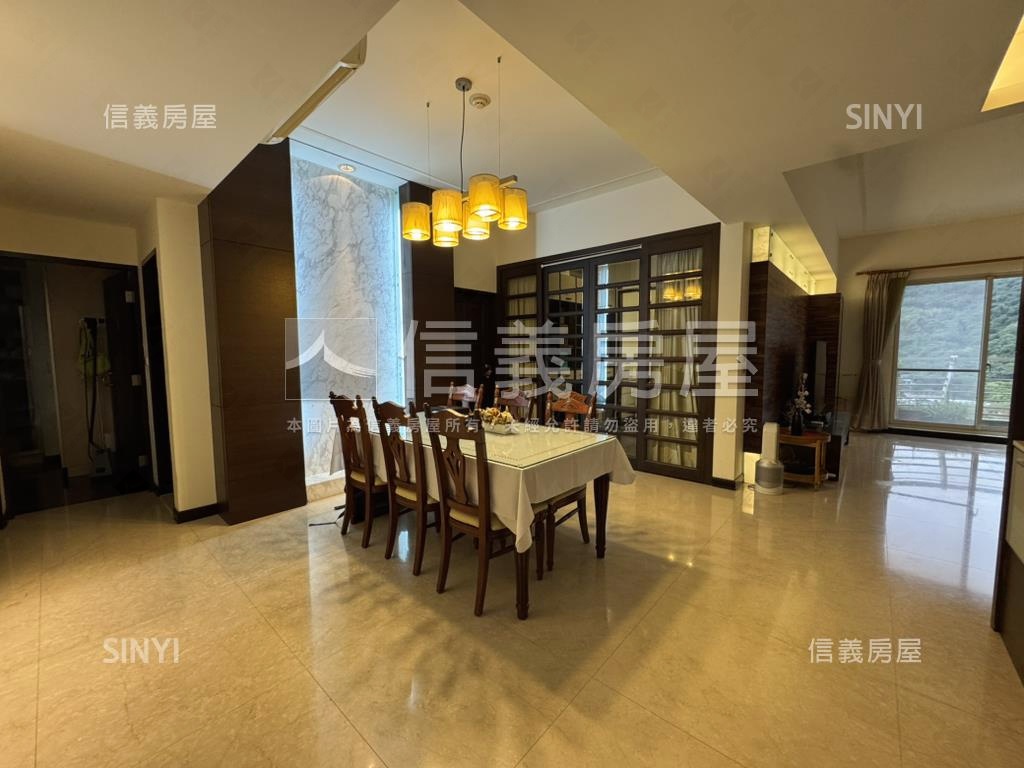 花園官邸捷運４房珠寶盒房屋室內格局與周邊環境