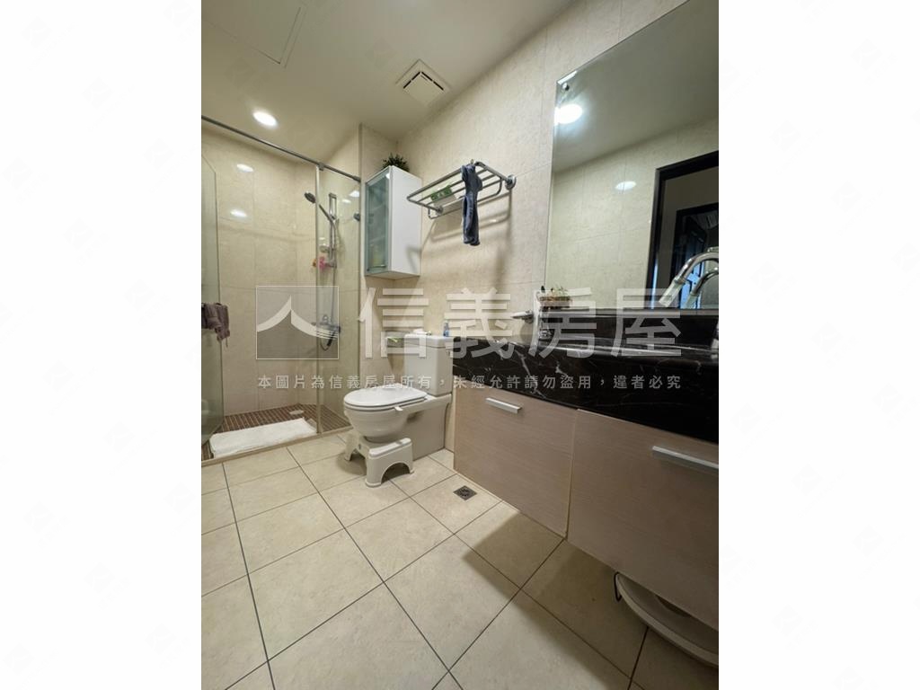 花園官邸捷運４房珠寶盒房屋室內格局與周邊環境