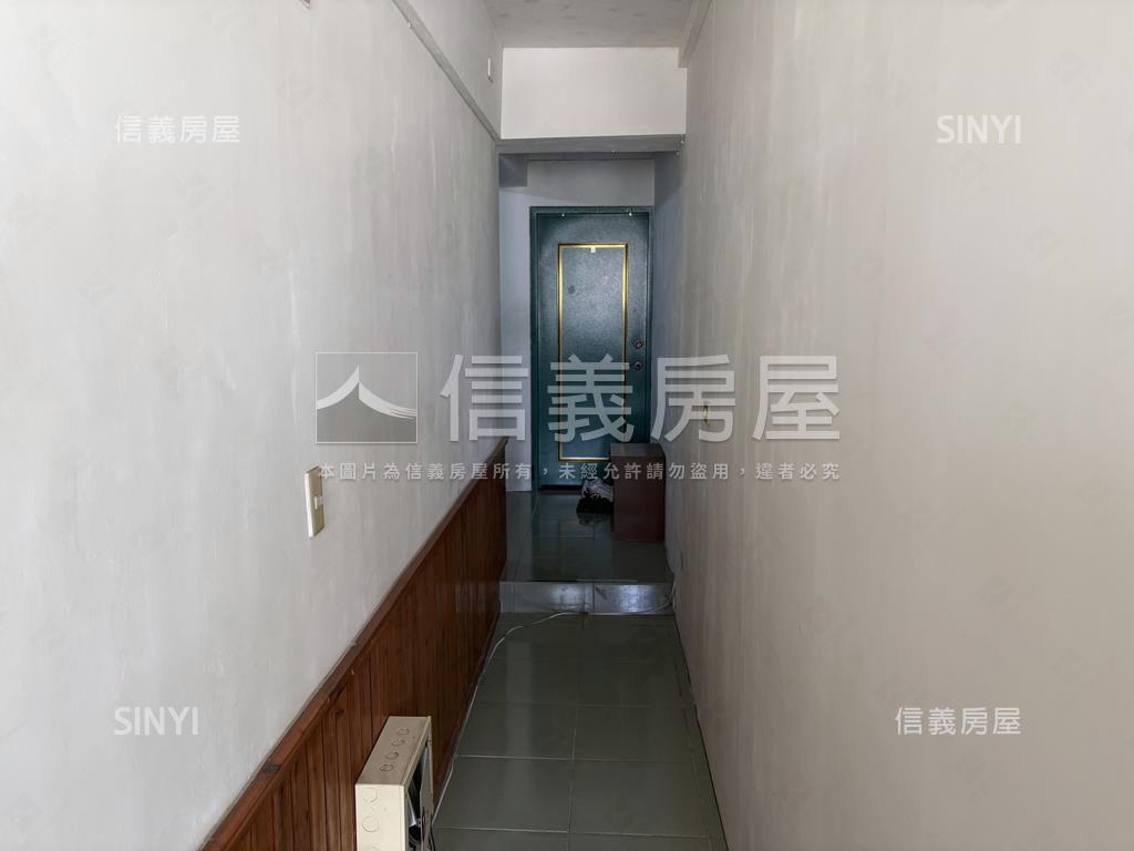 國美館靜巷收租四套公寓房屋室內格局與周邊環境