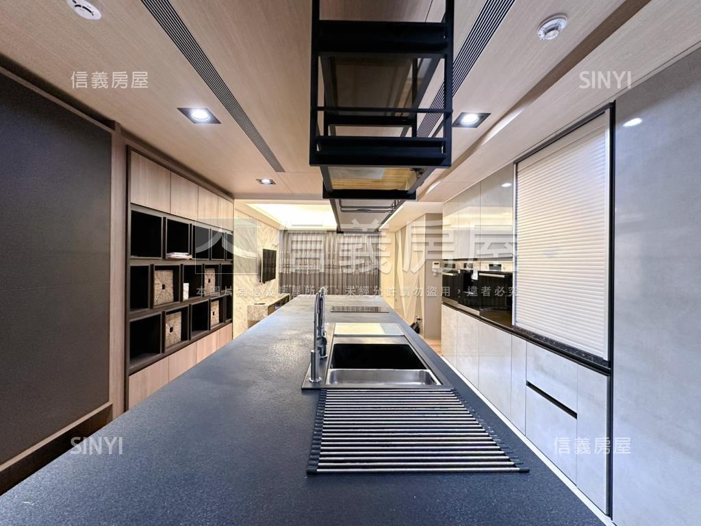 精裝精銳藝博匯三房雙平車房屋室內格局與周邊環境