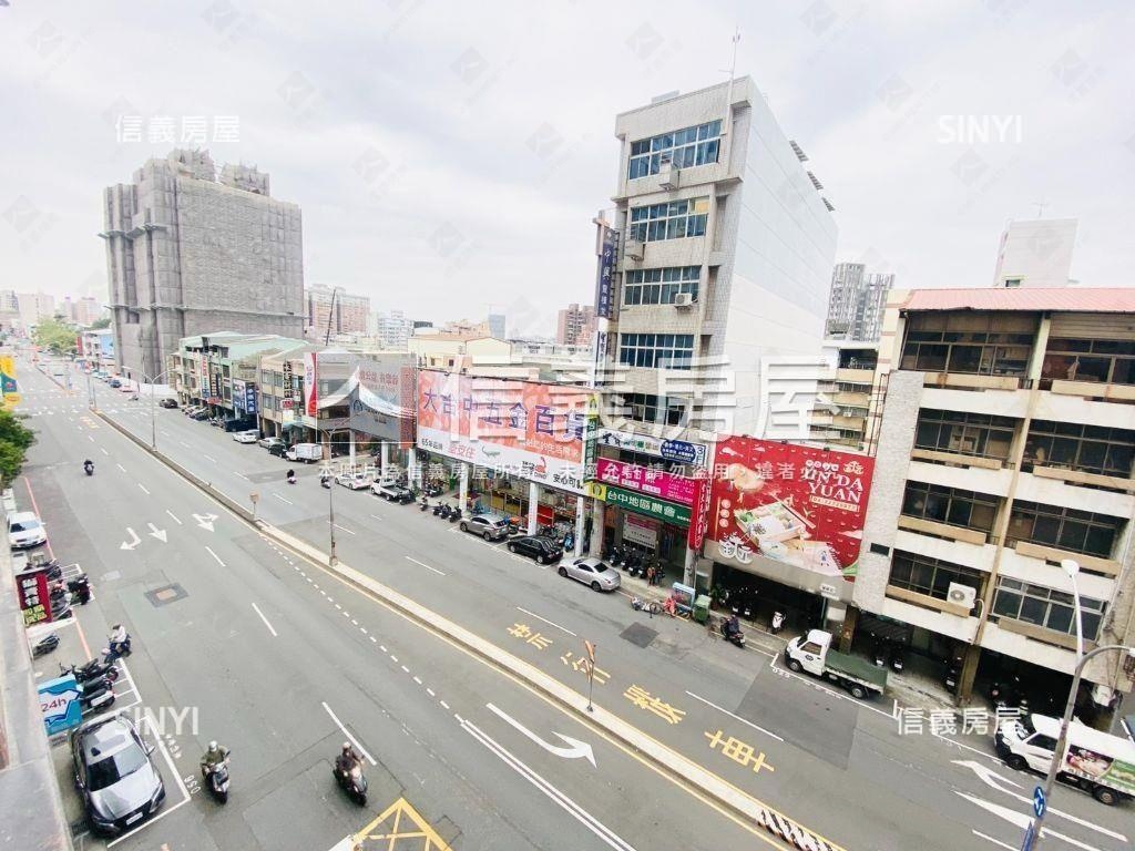 近興大有整理兩房坡道車位房屋室內格局與周邊環境