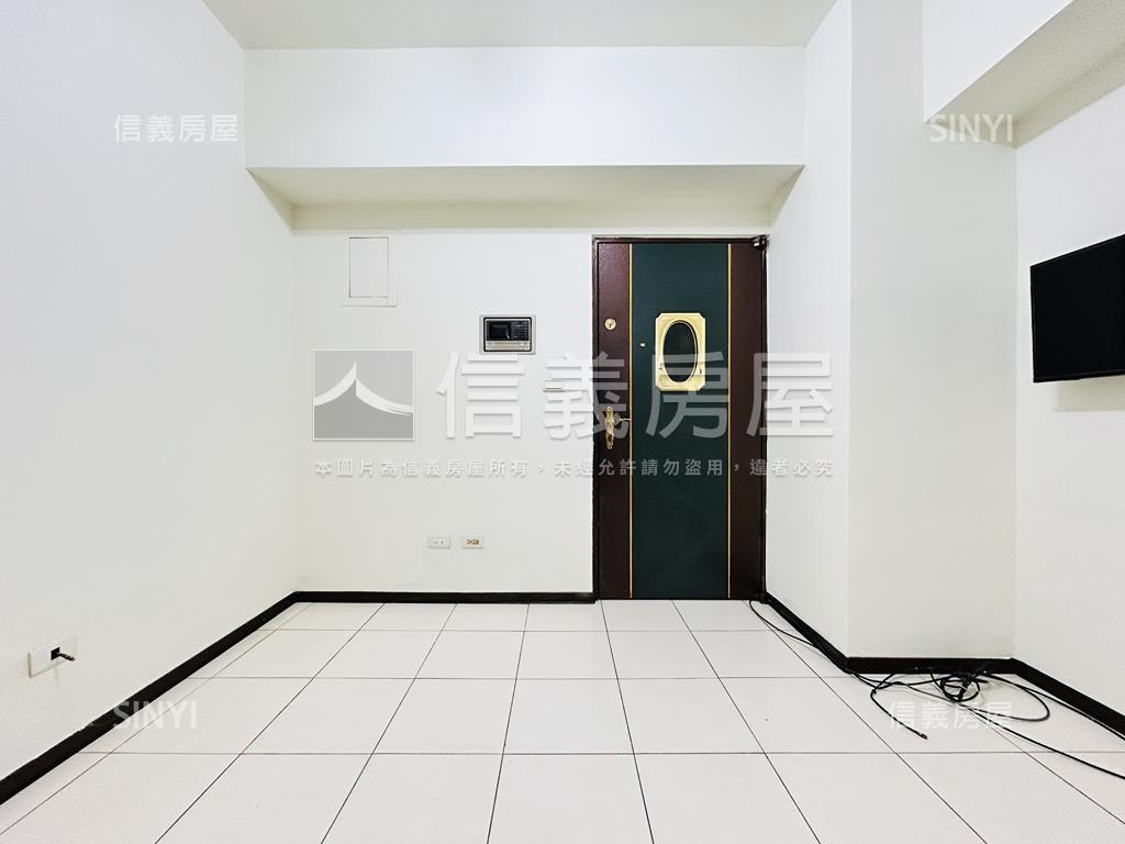 三重國小捷運站白金賞套房房屋室內格局與周邊環境