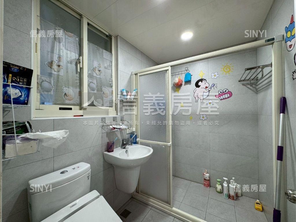 淡水裝潢美屋三樓房屋室內格局與周邊環境