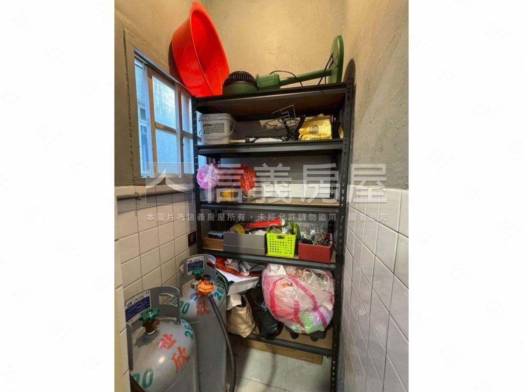 淡水裝潢美屋三樓房屋室內格局與周邊環境