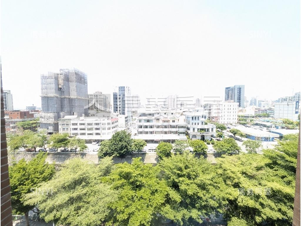 茵之伴６樓全新兩房兩衛房屋室內格局與周邊環境