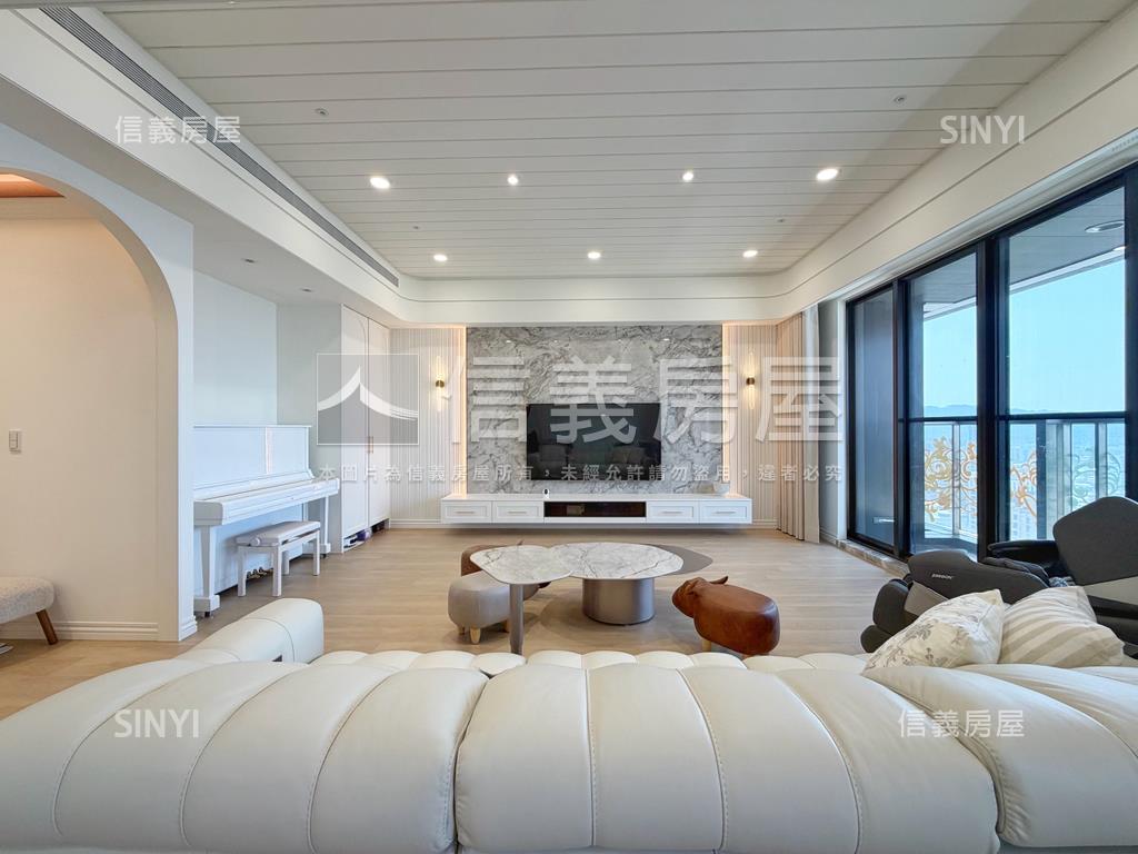 京城鉅誕｜泳池奢雅名邸房屋室內格局與周邊環境