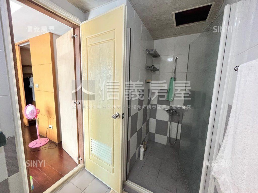 近美術館山景三房平車房屋室內格局與周邊環境