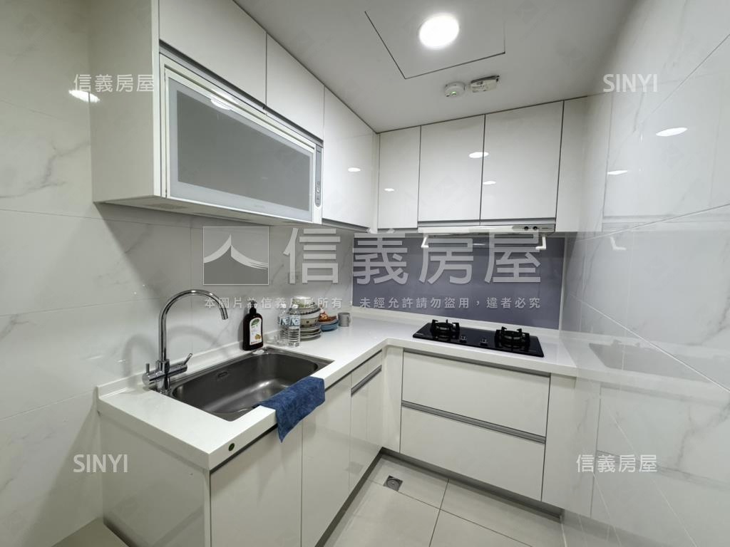 稀有達麗豪景坡平車位房屋室內格局與周邊環境