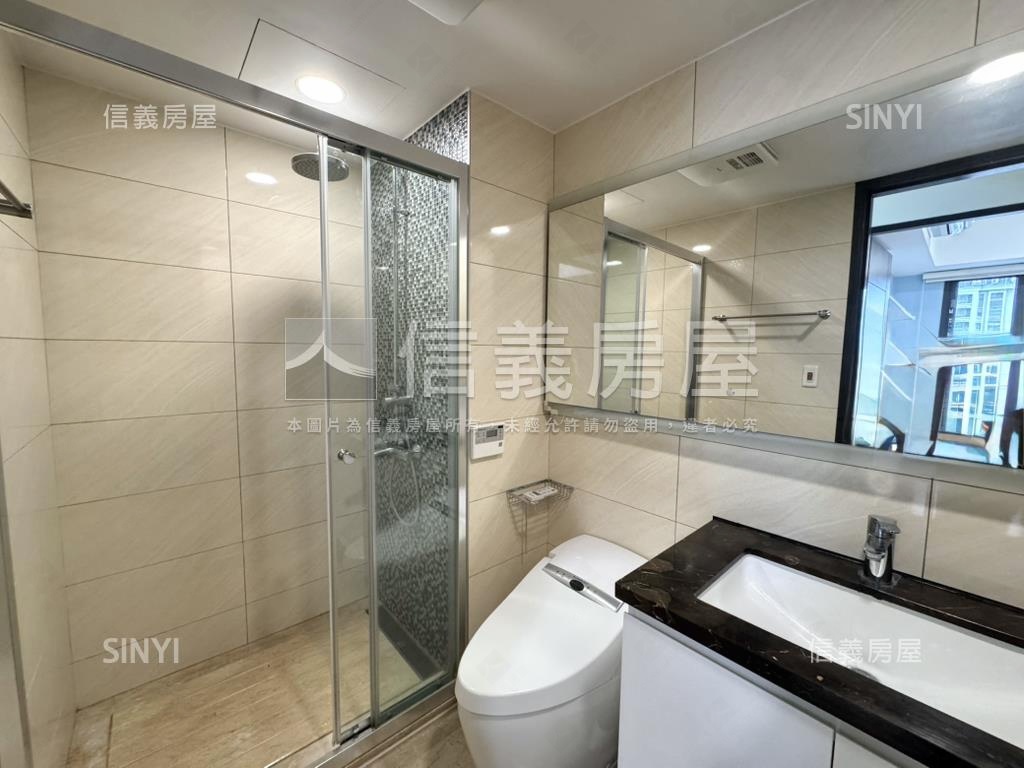 稀有達麗豪景坡平車位房屋室內格局與周邊環境