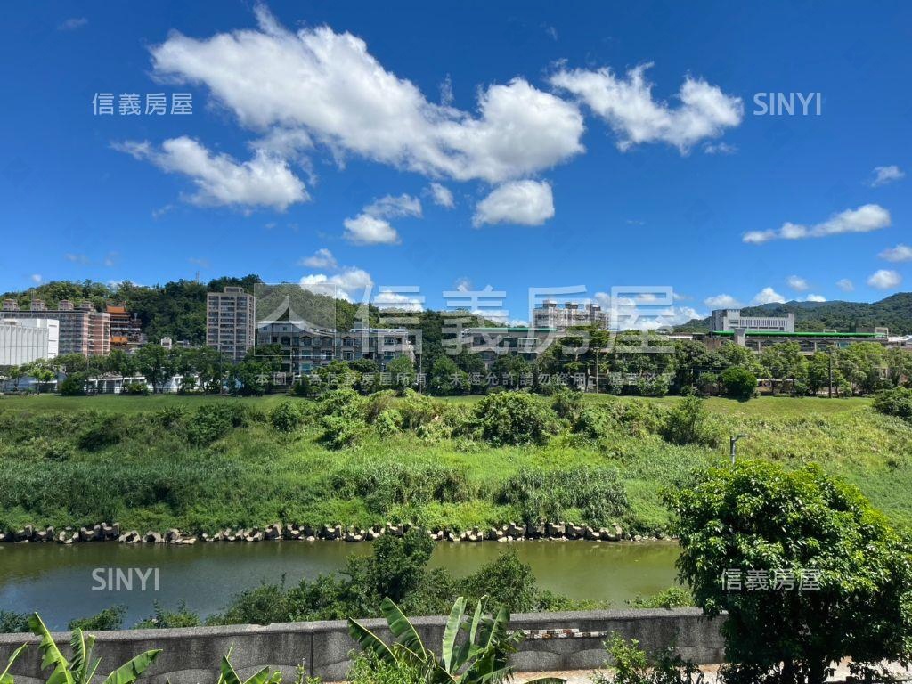 稀有河景黃金三樓房屋室內格局與周邊環境