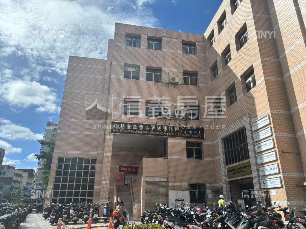 專任近捷運稀有方正二樓房屋室內格局與周邊環境