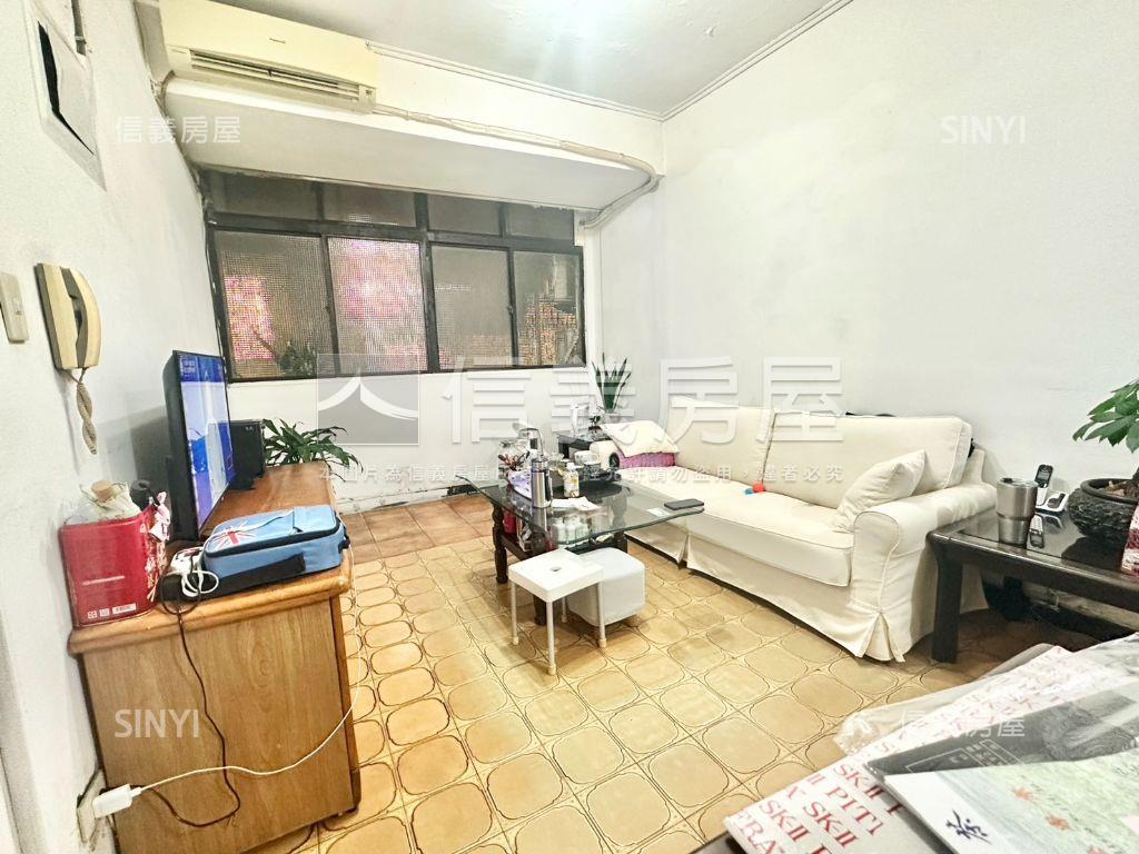 成功路一段三房房屋室內格局與周邊環境