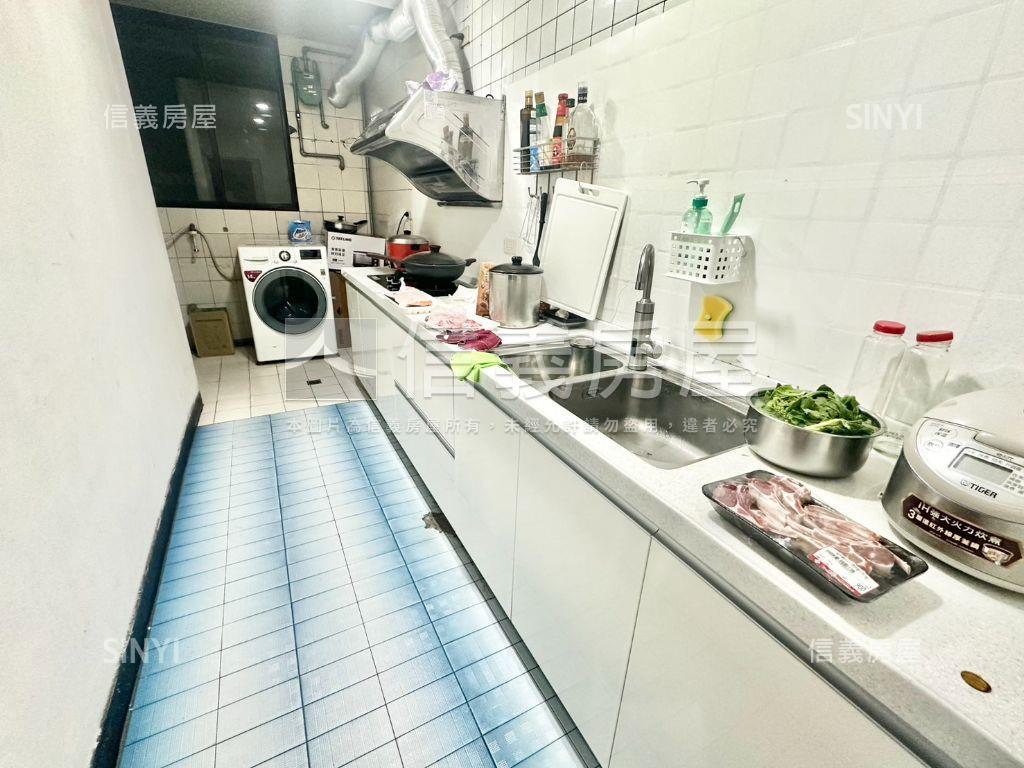 成功路一段三房房屋室內格局與周邊環境