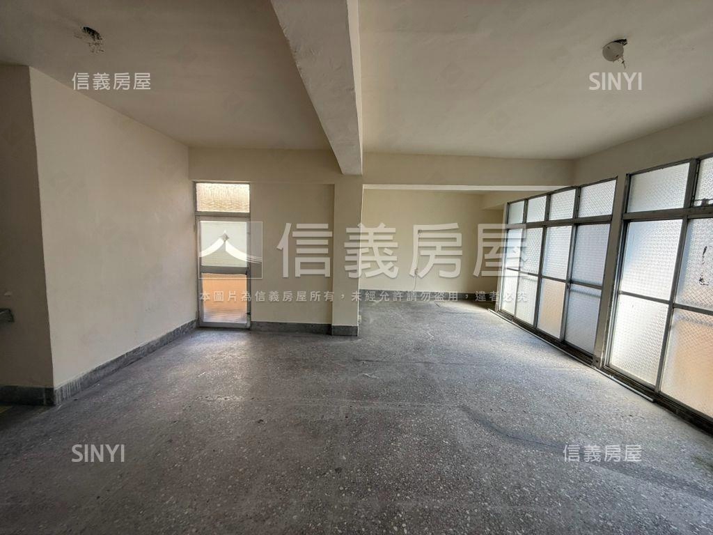 中央路大面寬店住房屋室內格局與周邊環境