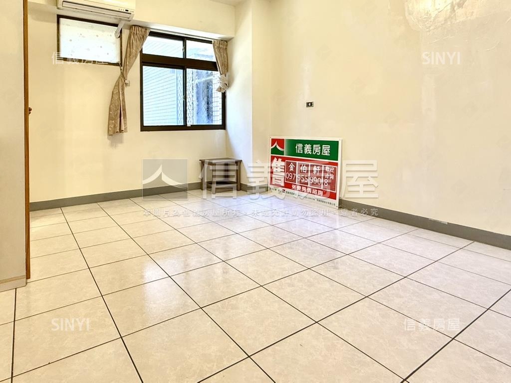 翊盛天地三房坡平車位房屋室內格局與周邊環境