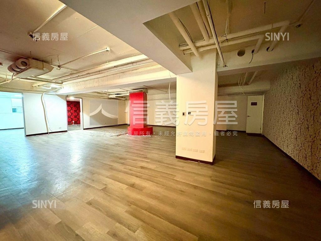 松山高樓辦公大空間房屋室內格局與周邊環境