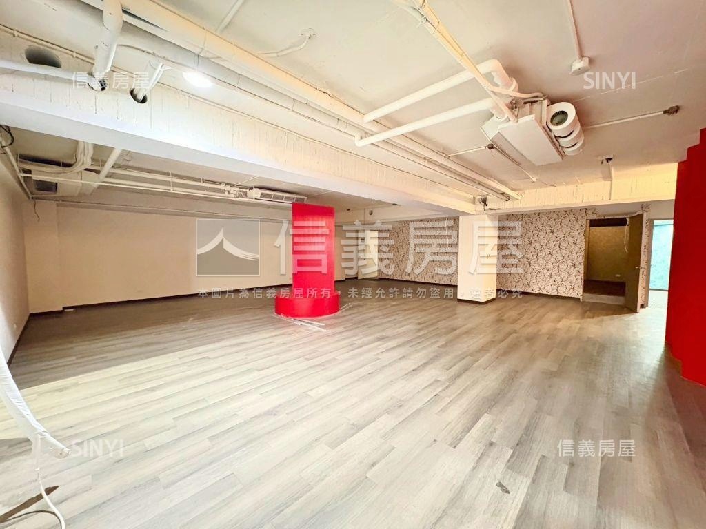 松山高樓辦公大空間房屋室內格局與周邊環境