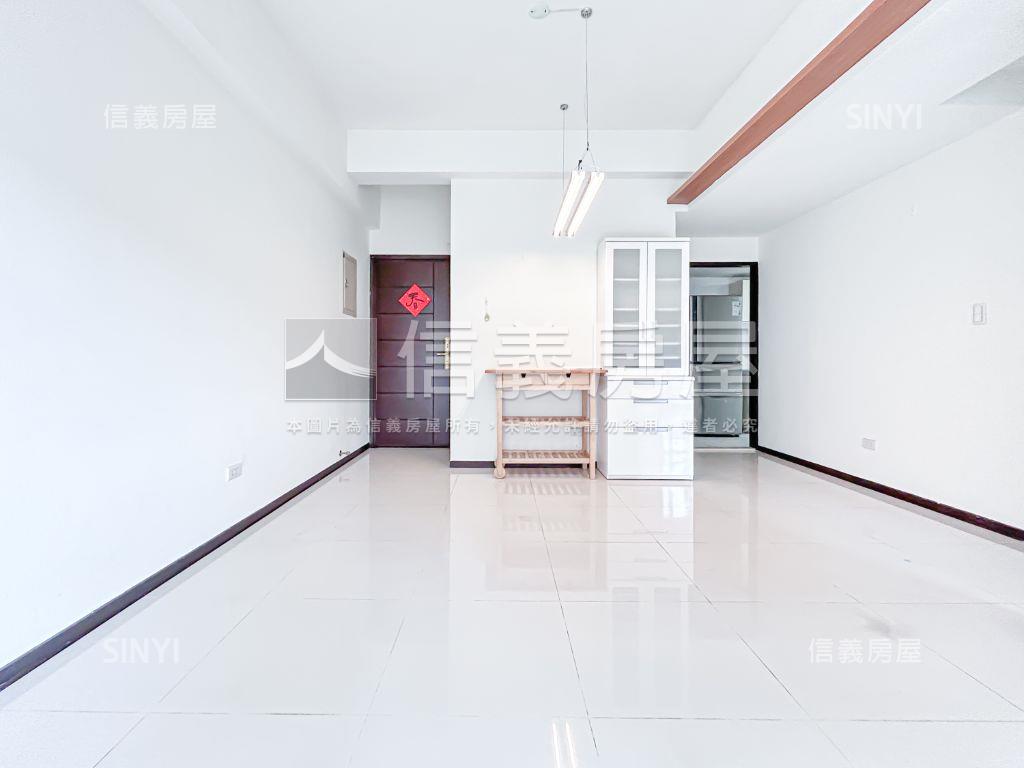 迎光第一道｜高樓晴庭３房房屋室內格局與周邊環境