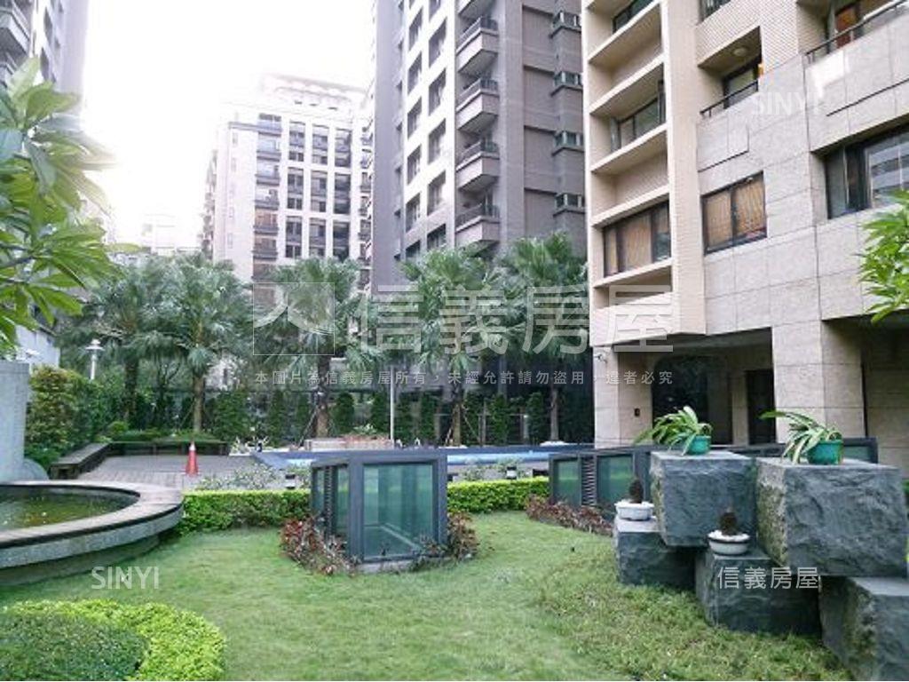 迎光第一道｜高樓晴庭３房房屋室內格局與周邊環境