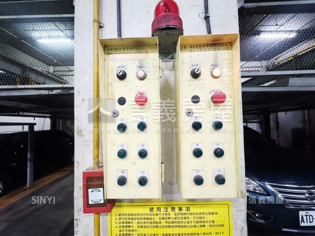 內湖捷運大樓車位房屋室內格局與周邊環境