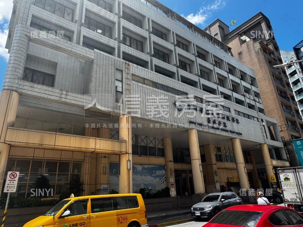 內湖捷運大樓車位房屋室內格局與周邊環境