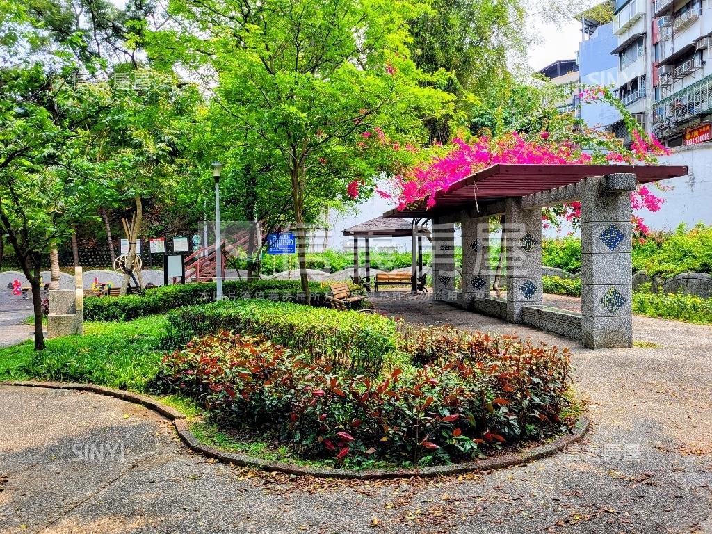 西湖捷運新上公園華廈房屋室內格局與周邊環境